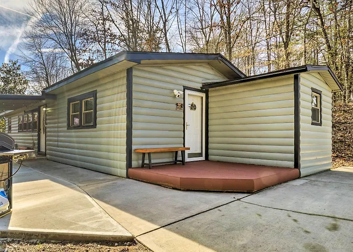 Pigeon Forge Cabin W/ Private Hot Tub & Gas Grill